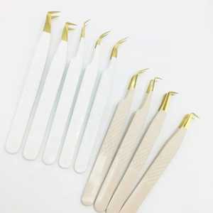 Pinzas para Extensión de Pestañas de Acero Inoxidable de Alta Calidad, Duraderas, Antiestáticas, de Precisión, con Punta de Fibra, Blancas y Doradas, Antideslizantes y Personalizables - Product Image 1