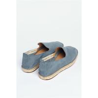 Espadrille à talon compensé fermé et talon bas