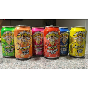 Bebidas Ácidas Warheads en Latas de Sabores Variados, Soda Ácida de Cereza Negra Warheads de 355 ml - Product Image 1