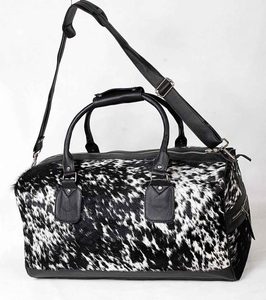 Sac polochon de grande capacité en cuir de vachette à la mode occidentale de haute qualité avec fermeture à glissière pour les voyages et les week-ends - Product Image 2