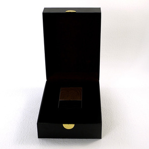 Luxury Custom Designed Square Wood <b>Box</b> Engraved Maple Jewelry Case Polished Finish Natural Color Painted Luxury <b>Card</b> <b>Box</b> Custom - Product Image 3