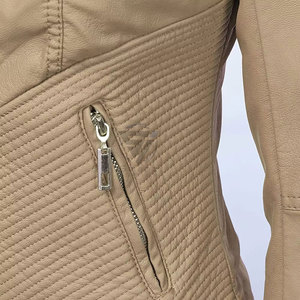 Manufacturer Custom Casual Zip-Up Genuine Leather Motorcycle <b>Jacket</b> Waterproof Reversible Satin Lining Long Sleeve Streetwear - Product Image 5