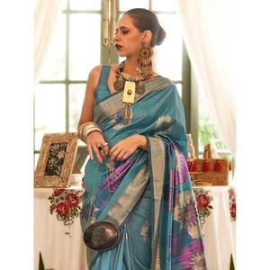 Precioso Sari de Seda con Tejido Zari Azul con Blusa para Festivales y Actuaciones - Product Image 1