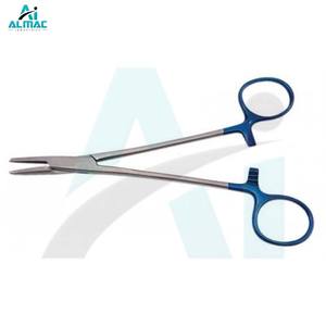 Portaagujas ALMAC Lawrance hecho de acero inoxidable diseñado para un control preciso de la aguja durante procedimientos quirúrgicos y médicos - Product Image 4