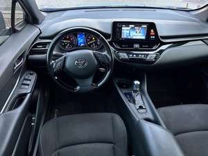 โตโยต้า ซีเอชอาร์ เอ็กซ์แอลอี พรีเมียม ปี 2018 ขาย - Product Image 5