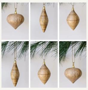 Juego de Calcetines Navideños y Adornos Navideños Ecológicos, Reutilizables, Hechos a Mano, de Madera Maciza, Ligeros y Duraderos - Product Image 6