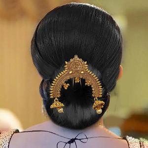 Broche en cristal Apurva Épingle à cheveux en pierre autrichienne marron avec motif de fleur de perle d'eau douce Matériau en alliage de zinc 1505440 - Product Image 1