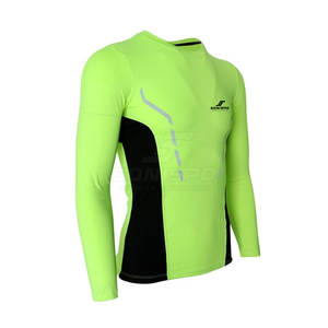 Camiseta deportiva de manga larga de compresión para hombre del fabricante, ropa deportiva de secado rápido con diseño en blanco personalizable - Product Image 2