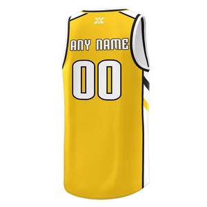 Top Nueva llegada Diseño personalizado Kit de fútbol Uniformes de fútbol para los hombres al por mayor Servicio OEM Hecho en Pakistán Incluye calcetines deportivos Tops - Product Image 2