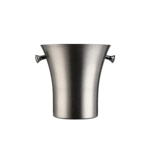 Cubo de Hielo Personalizado Minimalista de Acero Inoxidable con Aislamiento al Vacío de Doble Pared y Capacidad de 5L para Cerveza, Regalos de Boda y Cumpleaños - Product Image 6