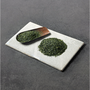 Assortiment de haute qualité de deux thés Sencha, Yamecha, Chirancha, thé vert en coffret cadeau - Cadeau bouddhiste pour le festival Bon, enlèvement en magasin - Product Image 4