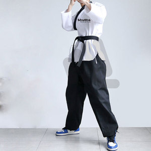 Uniforme de Taekwondo a la Moda en Colores Elegantes, Venta al por Mayor, Talla Grande, Cómodo y Transpirable, de Poliéster/Algodón, Personalizable con su Propio Logotipo - Product Image 3