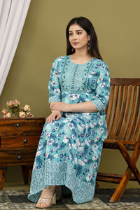 Vestido largo de calidad superior, bordado de secuencia, trabajo lateral, telar manual Dori, fabricante indio - Product Image 5