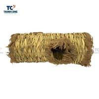 Meilleure vente Maison d'herbe pour animaux et Tapis de foin d'herbe pour lapin lapin Sangle Sopffy, cabane de paille tissée à la main, cages pour petits animaux