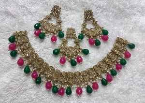 Ensemble de bijoux de mode traditionnels AD pour femmes |   Ensemble élégant de collier et de boucles d'oreilles pour les mariages, les tenues festives et les occasions spéciales - Product Image 2