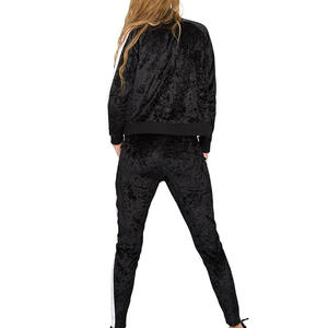 Chándal Deportivo de Invierno de la Mejor Calidad, Chándal Informal con Estampado de Logotipo Personalizado para Mujer, Estilo Lujoso con Cremallera - Product Image 5