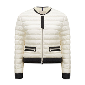 Mosaic Impex Chaqueta acolchada de invierno para mujer de alta calidad, Chaqueta corta acolchada de color negro con capucha, Chaqueta corta para mujer - Product Image 3