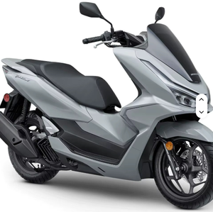 Mejor Oferta 2025 para Scooter/Motocicleta de 157 cc PCX con Chasis de Aluminio, Ajustador de Cadena Hidráulico y Transmisión Automática - Product Image 1