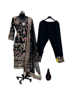 Beau tissu de rayonne coupe latérale brodé Kurti pantalon Dupatta ensemble séquence originale tenue décontractée robes fêtes entièrement cousues - Product Image 1