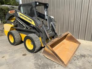 2013 NEW HOLLAND L225 Minicargadora con orugas Minicargadora lista para enviar a todo el mundo - Product Image 3