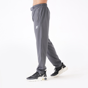 Pantalones de hombre hechos con servicios OEM de alta calidad Pantalones de hombre de diseño personalizado de último estilo para adultos - Product Image 1