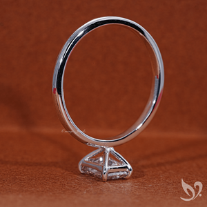 Bague solitaire en diamant de laboratoire taille radiant de 1,00 carat en or massif 18 carats |   Bijoux de fiançailles pour femmes certifiés IGI - Product Image 3