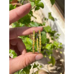 Boucles d'oreilles créoles en argent 925 avec saphir jaune, diamant, zircon, perle et pendentif en or rose – Design tendance pour mariage, fête ou cadeau - Product Image 1