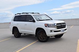 TOYOTA LAND CRUISER HERITAGE EDITION 2020 USADO, VOLANTE A LA IZQUIERDA/DERECHA - Product Image 3