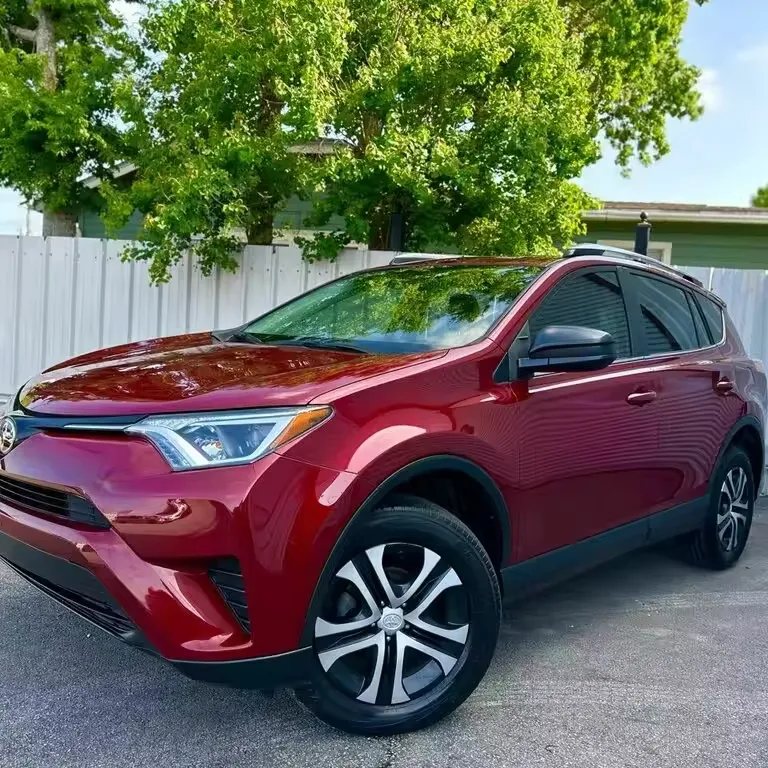 Использованный 2018 Toyota RAV4 LE для продажи