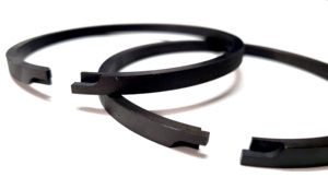 Anneau de piston de coupe et de scellement de verrouillage de marche de transmission de groupe motopropulseur personnalisé de qualité supérieure - Product Image 3