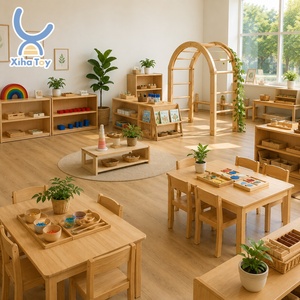 Set Tavolo e Sedie in Legno <span class=keywords><strong>Montessori</strong></span>, Design Essenziale per Aule di Scuola Materna, Asilo e Classi di Prima Infanzia - Product Image 1