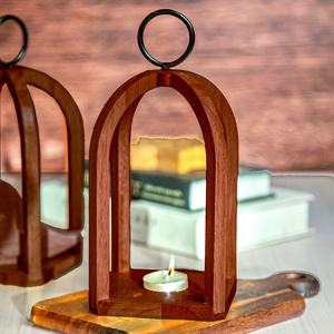 Bougeoir lanterne suspendu en bois rustique avec panneaux de verre pour éclairage décoratif intérieur et extérieur - Product Image 2