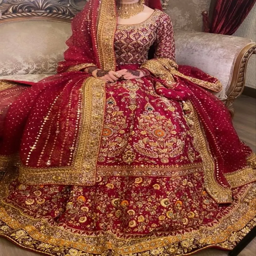 Hochwertiges Brautkleid Anarkali Lehenga Kleid Pakistani scher indischer Stil Schweres Boutique-Kleid 2023 Großhandels kollektion für Frauen