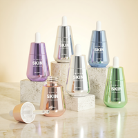 Conteneur de sérum cosmétique cylindrique vert mat sur mesure de 30 ml et 50 ml avec impression de logo personnalisée