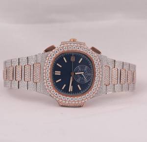 Montre en acier inoxydable avec moissanite exquise et radieuse, style glacé et précision classique du quartz, conçue pour les hommes et les femmes - Product Image 6