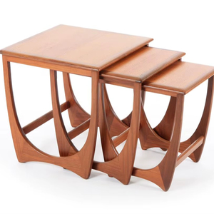 Table d'appoint en bois rustique faite à la main pour chambres et salons avec structure solide et belle finition naturelle - Product Image 1