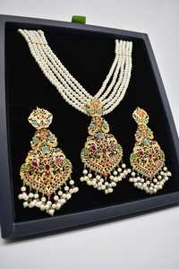 Oxidised kundan ชุดสร้อยคอดีไซน์ที่เป็นเอกลักษณ์เครื่องประดับเทียมสองสีชุบด้วยเพทายสแตนเลสสำหรับงานแต่งงาน - Product Image 2