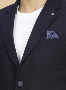 Traje Clásico Azul Marino para Hombre de Calidad de Exportación para Eventos Laborales y Ceremonias con Tallas Personalizadas Disponibles a Precio de Exportación - Product Image 3