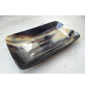 Bandeja Única Hecha de Cuerno para Uso Decorativo y Decoración Tradicional del Hogar, Especial de Navidad - Product Image 3