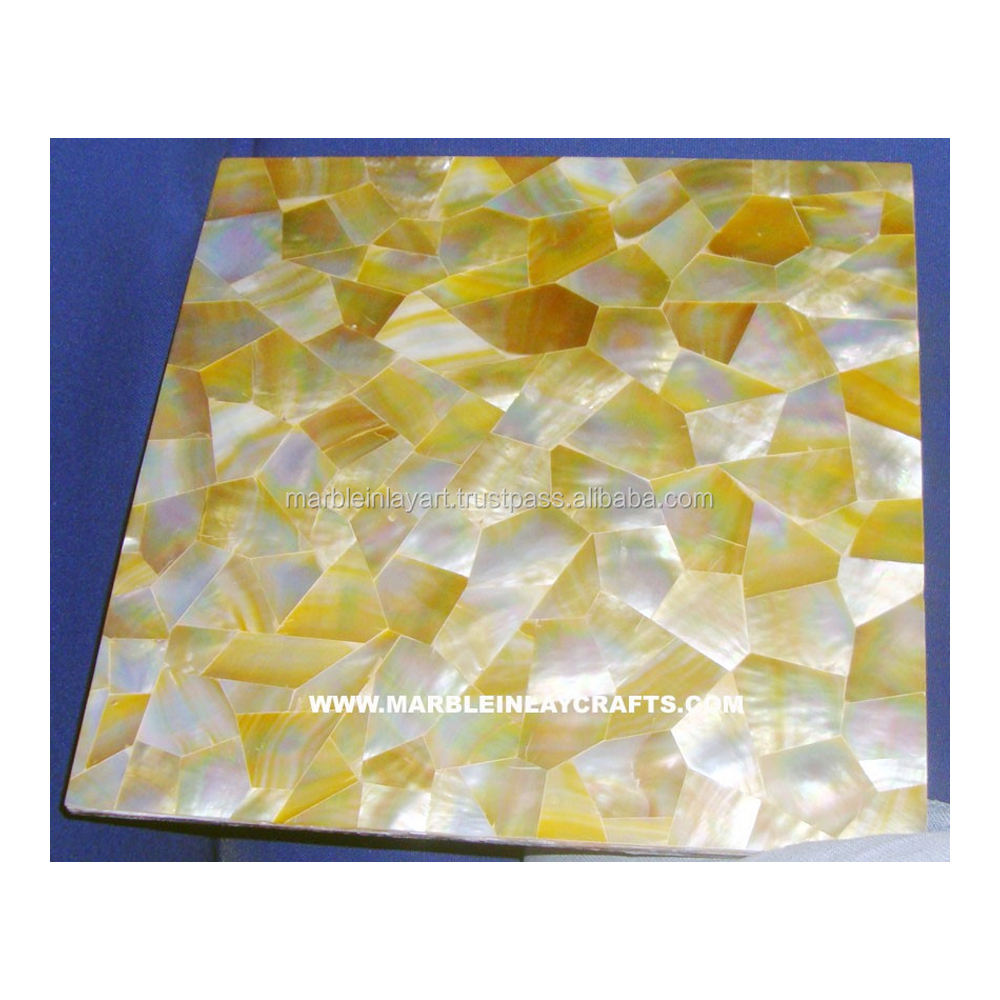 สีเหลือง