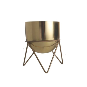 Soporte de maceta dorado con cepillo negro de metal moderno con patrón de flores para maceta casera para jardín - Product Image 6