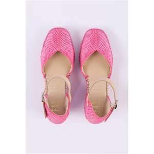 Alpargata cerrada con punta en cuña - Product Image 4