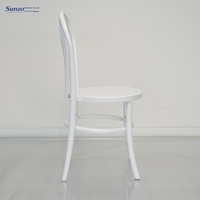 Chaise empilable de Thonet d'événement de bois courbé rustique de style de cru pour épouser des meubles de banquet