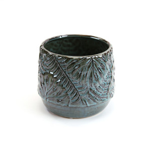 CYC3308BL - Bol en forme de fougère bleu azur lavé, très grand format - 7,8 L x 6,5 H - Product Image 2