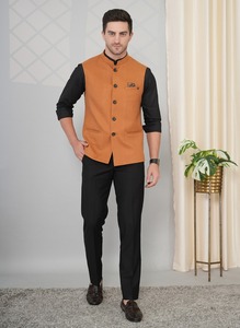 Veste de costume pour homme en or moutarde, vente chaude, veste de costume sur mesure pour les occasions spéciales et les mariages, disponible à la vente - Product Image 2