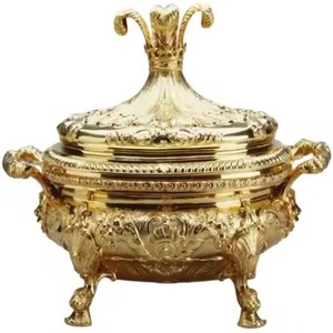 Nouveau design de chauffe-plats de luxe en acier inoxydable doré plat de service plus chaud avec couvercle assorti pour la fête de mariage - Product Image 1