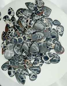 หินอัญมณีหลวมๆสีดำมีผนังแนวแฟนซีพลอยผนังกั้นตามธรรมชาติสำหรับเครื่องประดับตัวกั้นคุณภาพระดับพรีเมี่ยม - Product Image 4