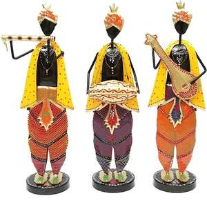 Figuras Metálicas Hechas a Mano de Músicos de Krishna, Juego de Tres, Decoración del Hogar, Regalo Corporativo para Festivales, Venta al por Mayor, Exportación a Granel, India - Product Image 1
