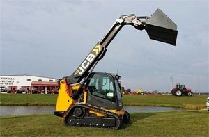 Chargeuse compacte sur chenilles JCB 3TS-8T 2026 avec moteur diesel et couple élevé à vendre - Product Image 3