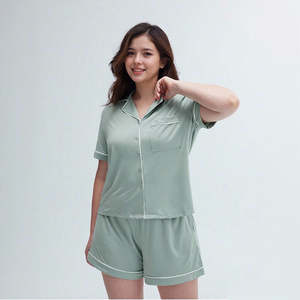 Conjunto de Pijama de Satén para Mujer, Elegante y Cómodo, Dos Piezas - Product Image 2